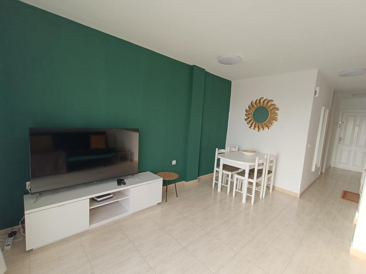 Apartamento Familiar Arcoiris Primera Linea De La Playa カジャオ・サルバヘ エクステリア 写真