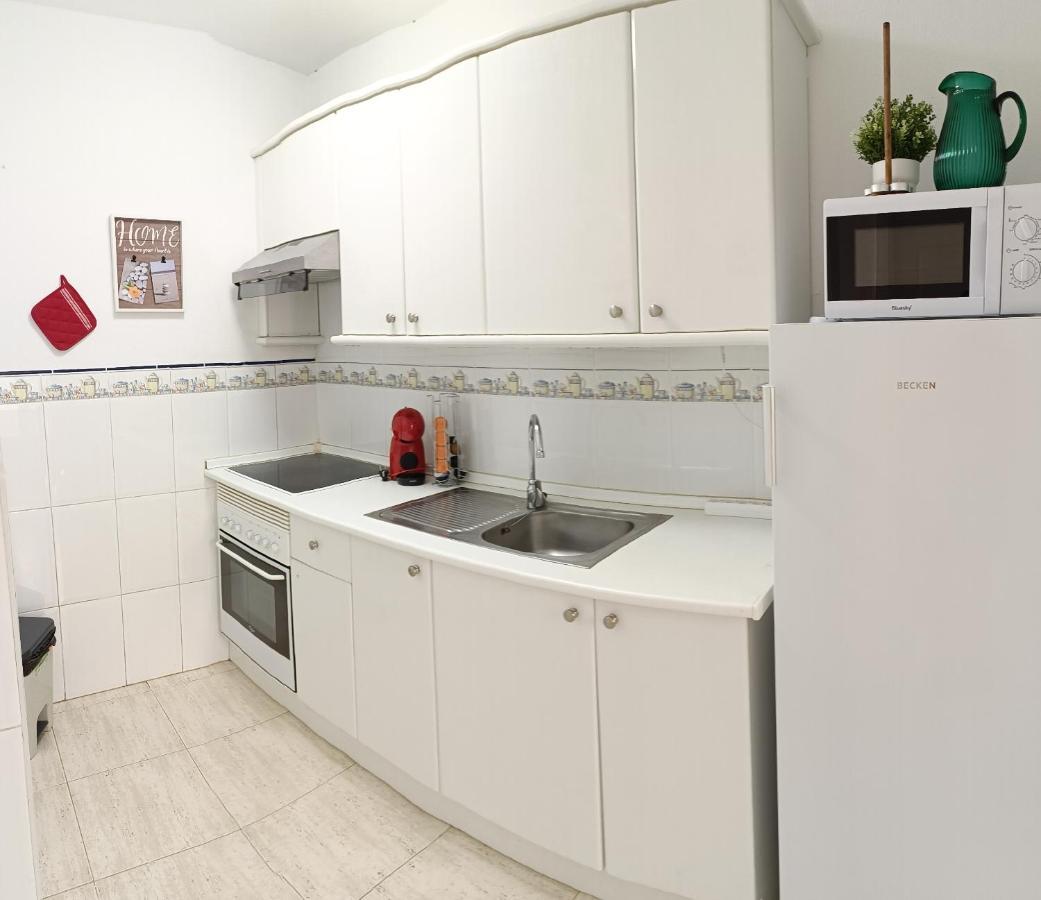 Apartamento Familiar Arcoiris Primera Linea De La Playa カジャオ・サルバヘ エクステリア 写真